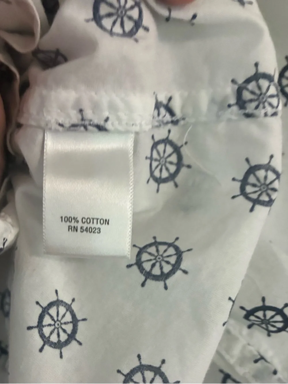 100% Cotton Banana Republic White Button-Down Shirt with Navy Ship Wheel Print